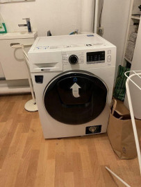 
                                                                                        Location
                                                                                         Beau studio meublé 20m² sur jardin tranquille