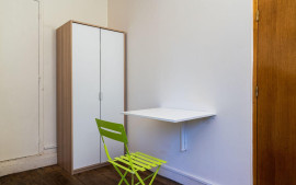 
                                                                                        Location
                                                                                         Beau studio meublé 22m²