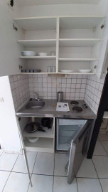 
                                                                                        Location
                                                                                         Beau studio meublé 23m² avec balcon 5m² proche fac