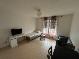 
                                                                                        Location
                                                                                         Beau studio meublé 23m² campus CHU