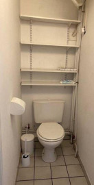 
                                                                                        Location
                                                                                         Beau studio meublé 36m² donnant sur jardin