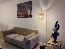
                                                                                        Location
                                                                                         Beau studio meublé 46m² avec parking