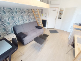 
                                                                                        Location
                                                                                         Beau Studio meublé Amiens St-Leu