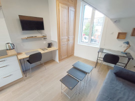 
                                                                                        Location
                                                                                         Beau Studio meublé Amiens St-Leu