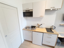 
                                                                                        Location
                                                                                         Beau Studio meublé Amiens St-Leu