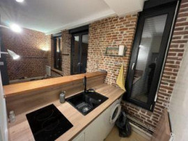 
                                                                                        Location
                                                                                         Beau studio meublé de 29 m2 rénové