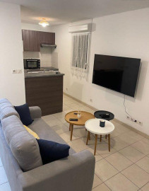 
                                                                                        Location
                                                                                         Beau T1 meublé 30m² + place de parking