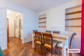 
                                                                                        Location
                                                                                         Beau T2 - 39m² - Paris 6ème arrondissement