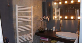 
                                                                                        Location
                                                                                         Beau T2 40 m² rénové Centre Ville historique