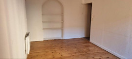 
                                                                                        Location
                                                                                         Beau T2 42m² avec terrasse