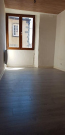 
                                                                                        Location
                                                                                         Beau T2 42m² avec terrasse