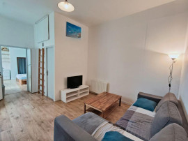
                                                                                        Location
                                                                                         Beau T2 meublé 35m² rénové