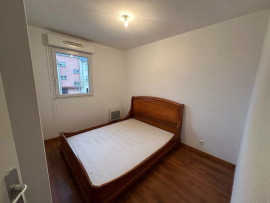 
                                                                                        Location
                                                                                         Beau T2 meublé 36m² parking & piscine