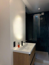 
                                                                                        Location
                                                                                         Beau T2 meublé 37m² Paris 16