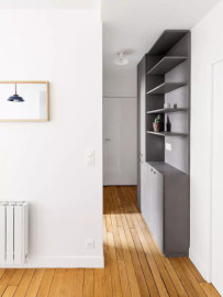 
                                                                                        Location
                                                                                         Beau T2 meublé 40m² refait à neuf