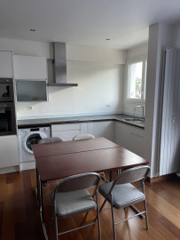
                                                                                        Location
                                                                                         Beau T2 meublé 45m² lumineux et refait à neuf