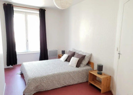 
                                                                                        Location
                                                                                         Beau T2 meublé 45m²  proche Tréfilerie