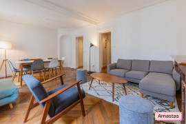 
                                                                                        Location
                                                                                         Beau T2 - Meublé - Paris 17