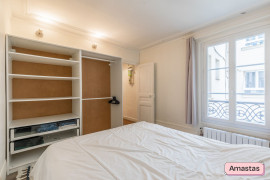 
                                                                                        Location
                                                                                         Beau T2 - Meublé - Paris 17