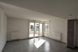 
                                                                                        Location
                                                                                         Beau T3 62m² MTP Les Grisettes