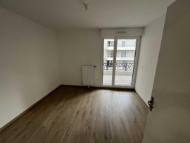 
                                                                                        Location
                                                                                         Beau T3 à Montreuil