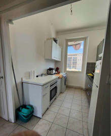 
                                                                                        Location
                                                                                         Beau T3 meublé 47m²