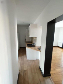 
                                                                                        Location
                                                                                         Beau T3 meublé 60m²  Quartier Sainte Anne