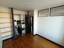 
                                                                                        Location
                                                                                         Beau T3 meublé 60m²  Quartier Sainte Anne