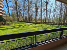 
                                                                                        Location
                                                                                         Beau T3 meublé 80m² avec balcon et parking