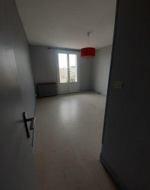 
                                                                                        Location
                                                                                         Beau T3 rénové 54m²non meublé