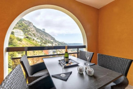 Vente
BEAUSOLEIL : Magnifique studio avec terrasse, vue mer, piscine à