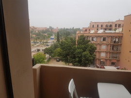 
                                                                                        Vente
                                                                                         bel appartement a Marrakech gueliz sans vis a vis