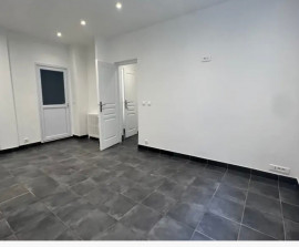 
                                                                                        Location
                                                                                         Bel appartement de 3 pièces