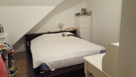 
                                                                                        Location
                                                                                         Bel appartement F3 dans petite résidence en ville