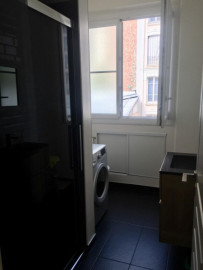 
                                                                                        Location
                                                                                         Bel appartement Haussmannien T3, 60m2 - Paris 15e