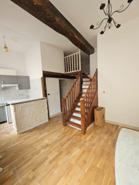 
                                                                                        Location
                                                                                         Bel appartement hypercentre, au calme