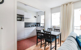 
                                                                                        Location
                                                                                         Bel appartement meublé 38m2