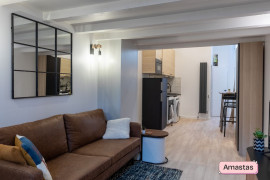 Location
Bel appartement meublé design et neuf, Lyon.