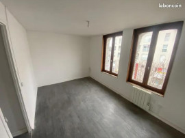 
                                                                                        Location
                                                                                         Bel appartement proche centre ville