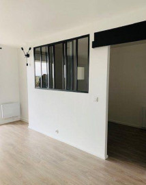 
                                                                                        Location
                                                                                         Bel appartement rénové Ermont