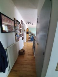 
                                                                                        Location
                                                                                         Bel appartement T3 dans quartier tranquille