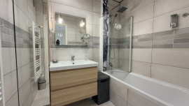 
                                                                                        Vente
                                                                                         Bel Appartement T4 92 m2