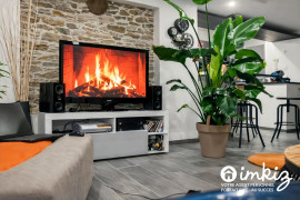 
                                                                                        Vente
                                                                                         Belle bâtisse entièrement rénovée