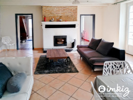 Vente
Belle bâtisse landaise de 6 pièces