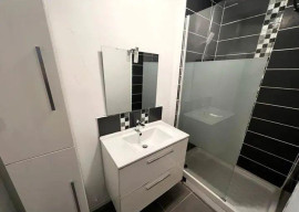 
                                                                                        Colocation
                                                                                         Belle chambre 9m² dans un appartement 4P