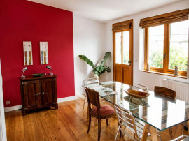 
                                                                                        Colocation
                                                                                         Belle chambre dans grande coloc 170m² avec jardin