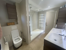 
                                                                                        Colocation
                                                                                         Belle chambre dans maison 110m² avec jardin