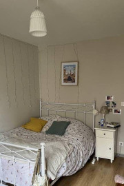 
                                                                                        Colocation
                                                                                         Belle chambre dans une colocation 73 m²