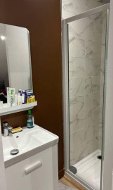 
                                                                                        Colocation
                                                                                         Belle chambre dispo dans maison de ville en coloc