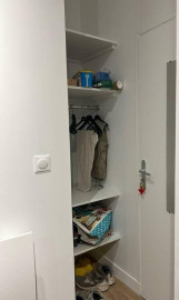 
                                                                                        Colocation
                                                                                         Belle chambre dispo dans maison de ville en coloc